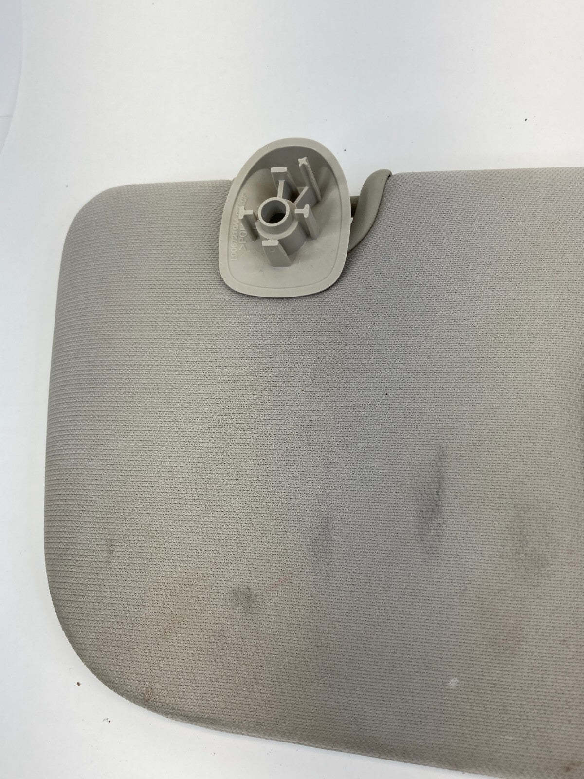 2011-2016 Town & Country 2011-2020 Grand Caravan Right Sunvisor Sun Visor Light