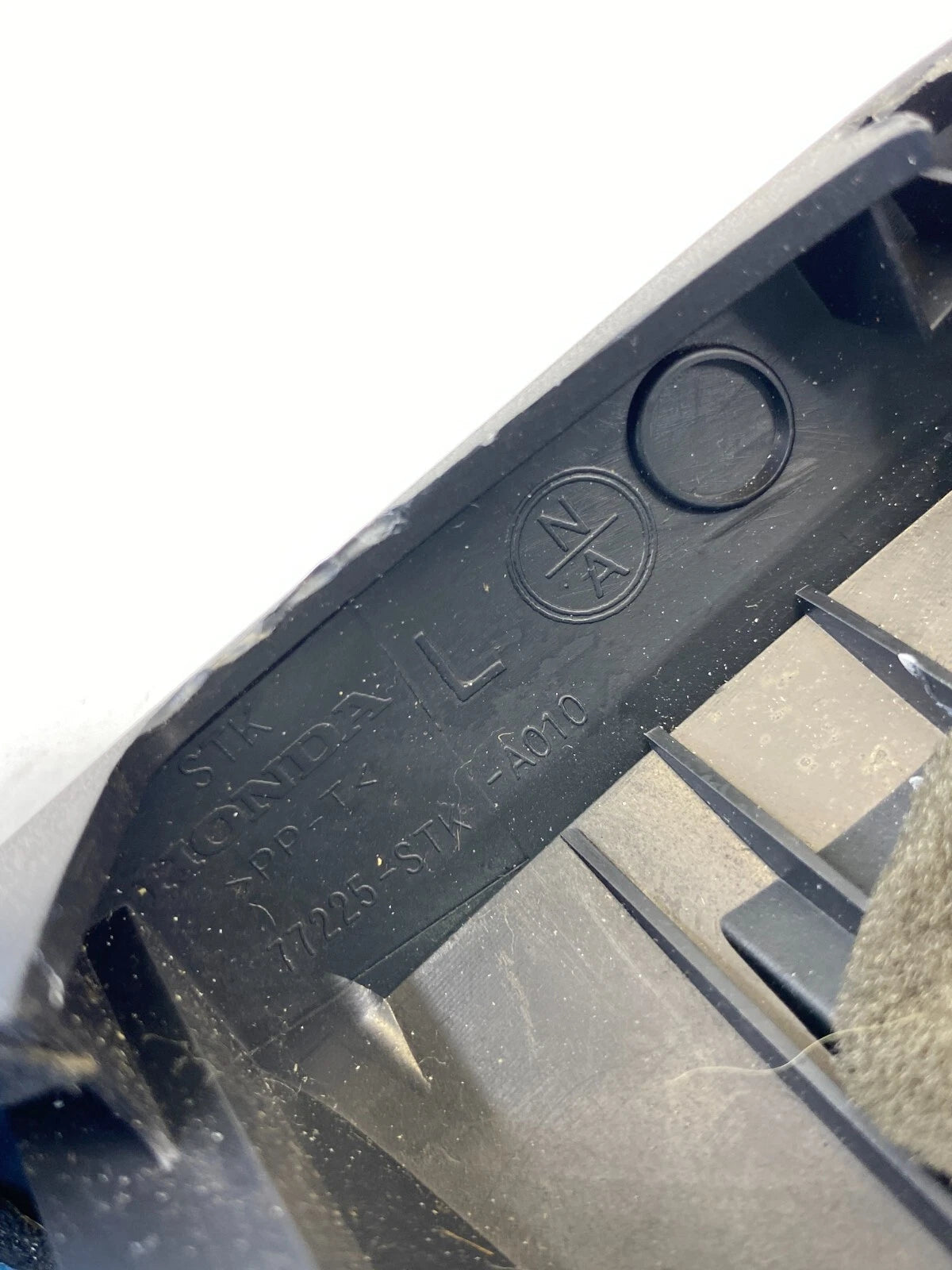 2007-2012 ACURA RDX FRONT LEFT SIDE DASH A/C HEATER DEFROST AIR VENT GRILLE OEM