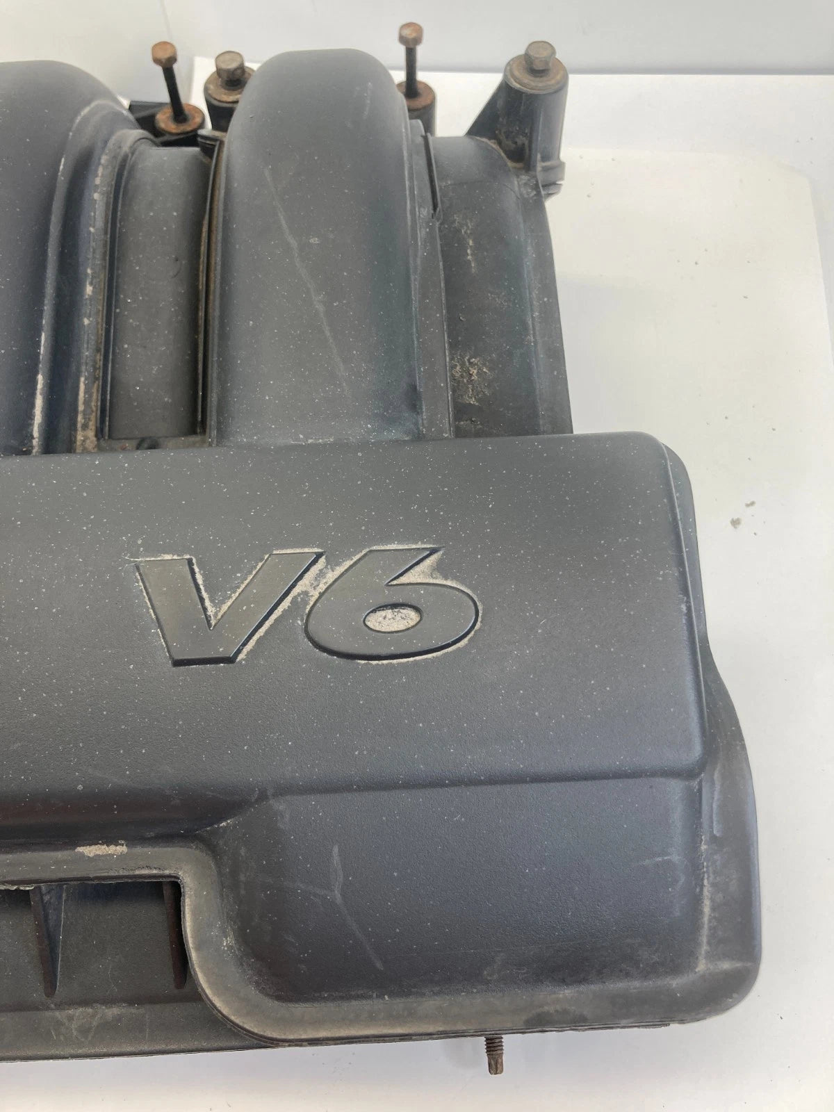 2006-2010 DODGE CHARGER 2.7L UPPER INTAKE MANIFOLD ASSEMBLY OEM