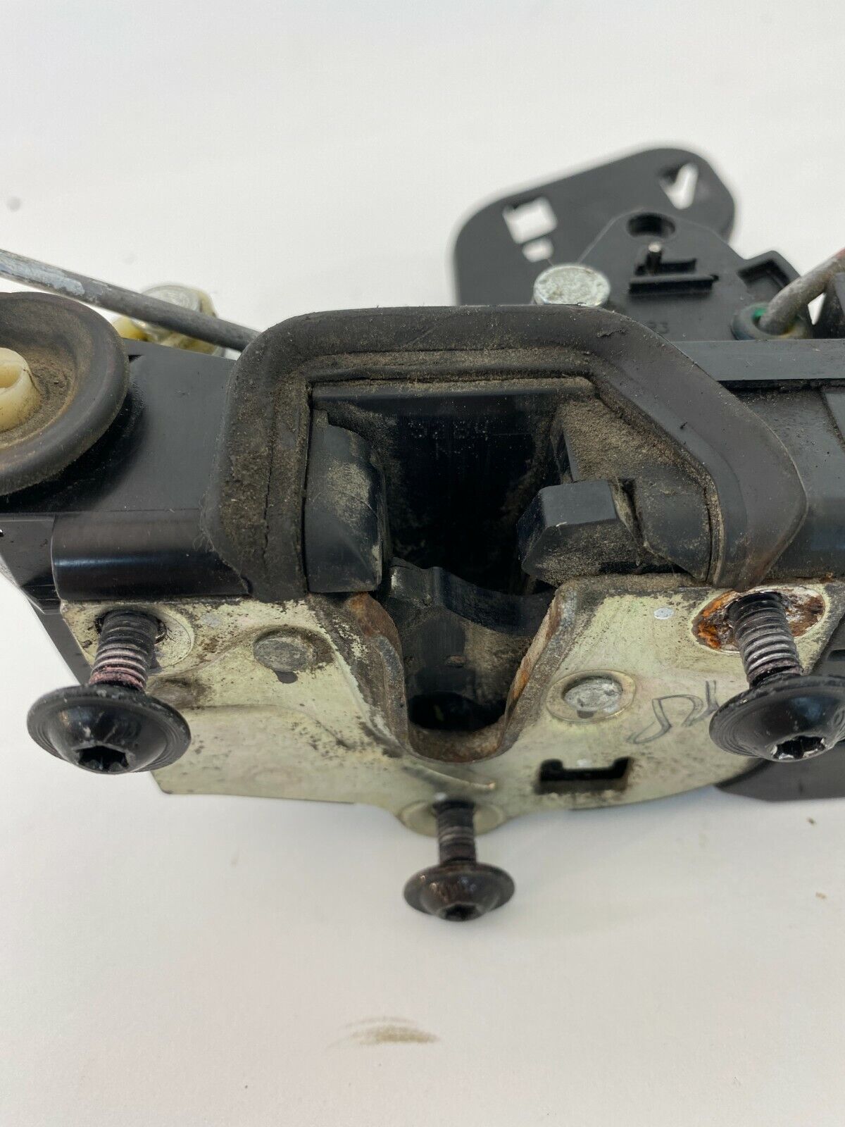 2005-2009 Chevrolet Equinox Rear Right Door Lock Latch Actuator R16889614 OEM