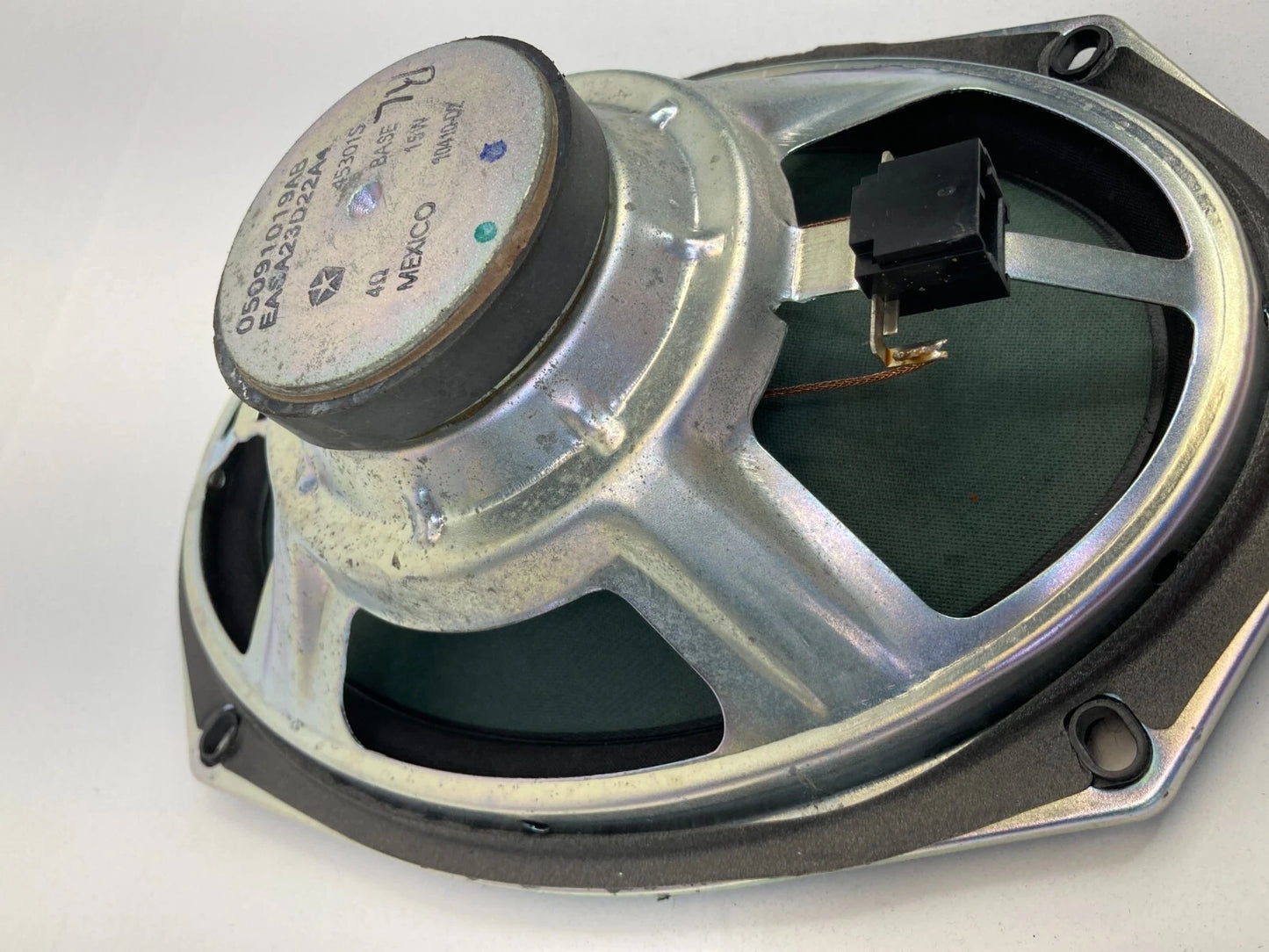 2007-2012 DODGE CALIBER REAR LEFT SIDE DOOR SOUND SYSTEM SPEAKER 05091019AB OEM