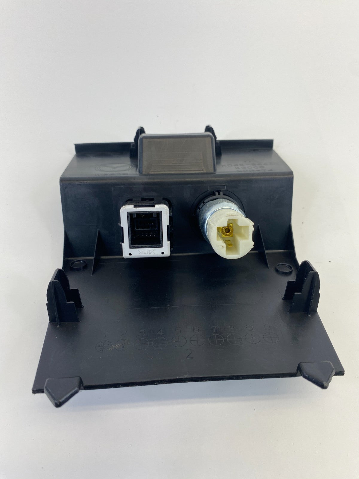 2013-2015 Mazda CX-5 CX5 Center Console AUX USB Power Outlet Port Socket Trim