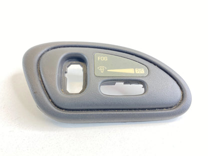 1999-2005 PONTIAC GRAND AM DASH FOG LIGHT LAMP SURROUND BEZEL TRIM COVER ONLY