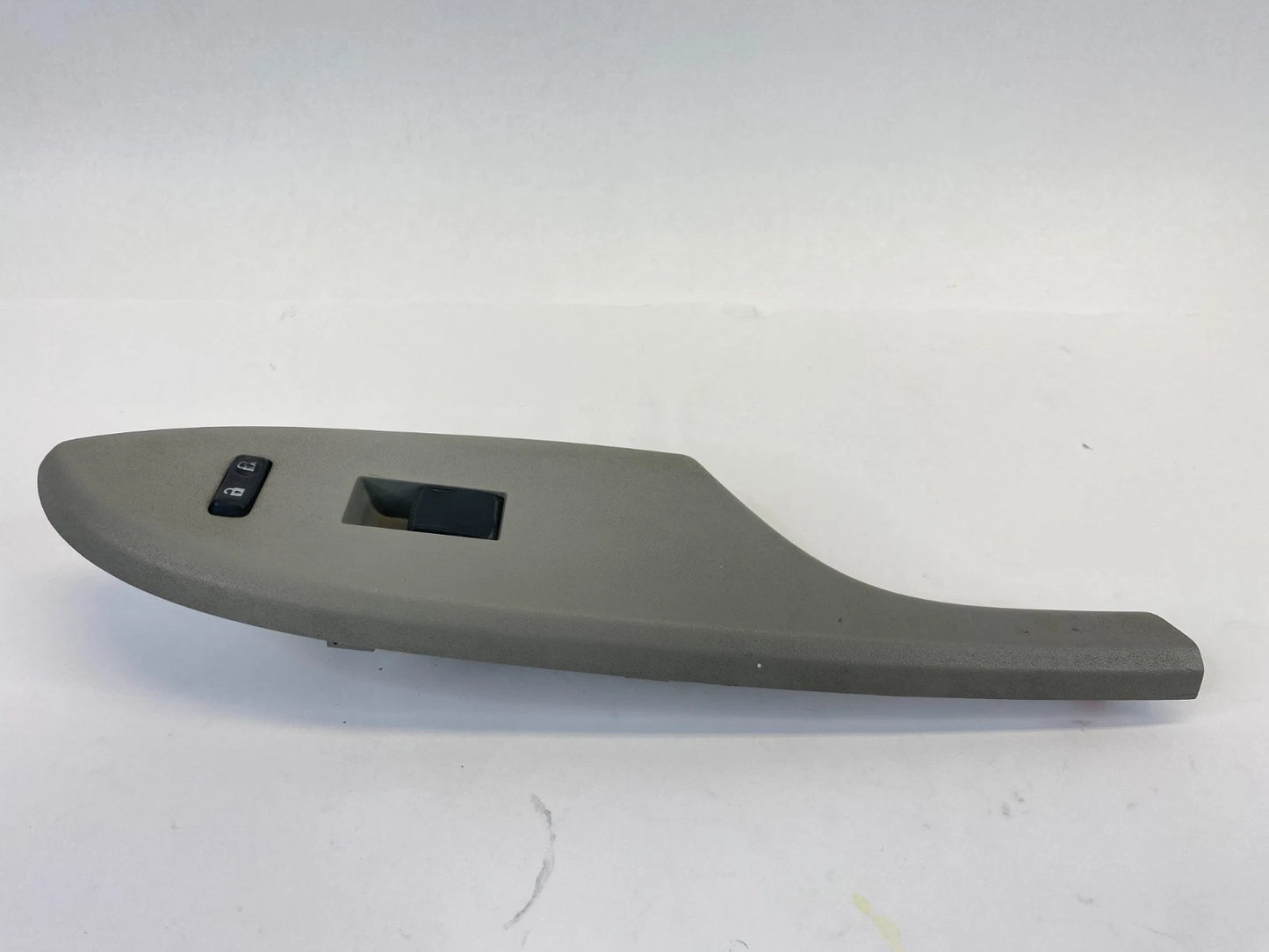 2009-2013 TOYOTA COROLLA FRONT RIGHT SIDE DOOR WINDOW CONTROL SWITCH 74231-02710