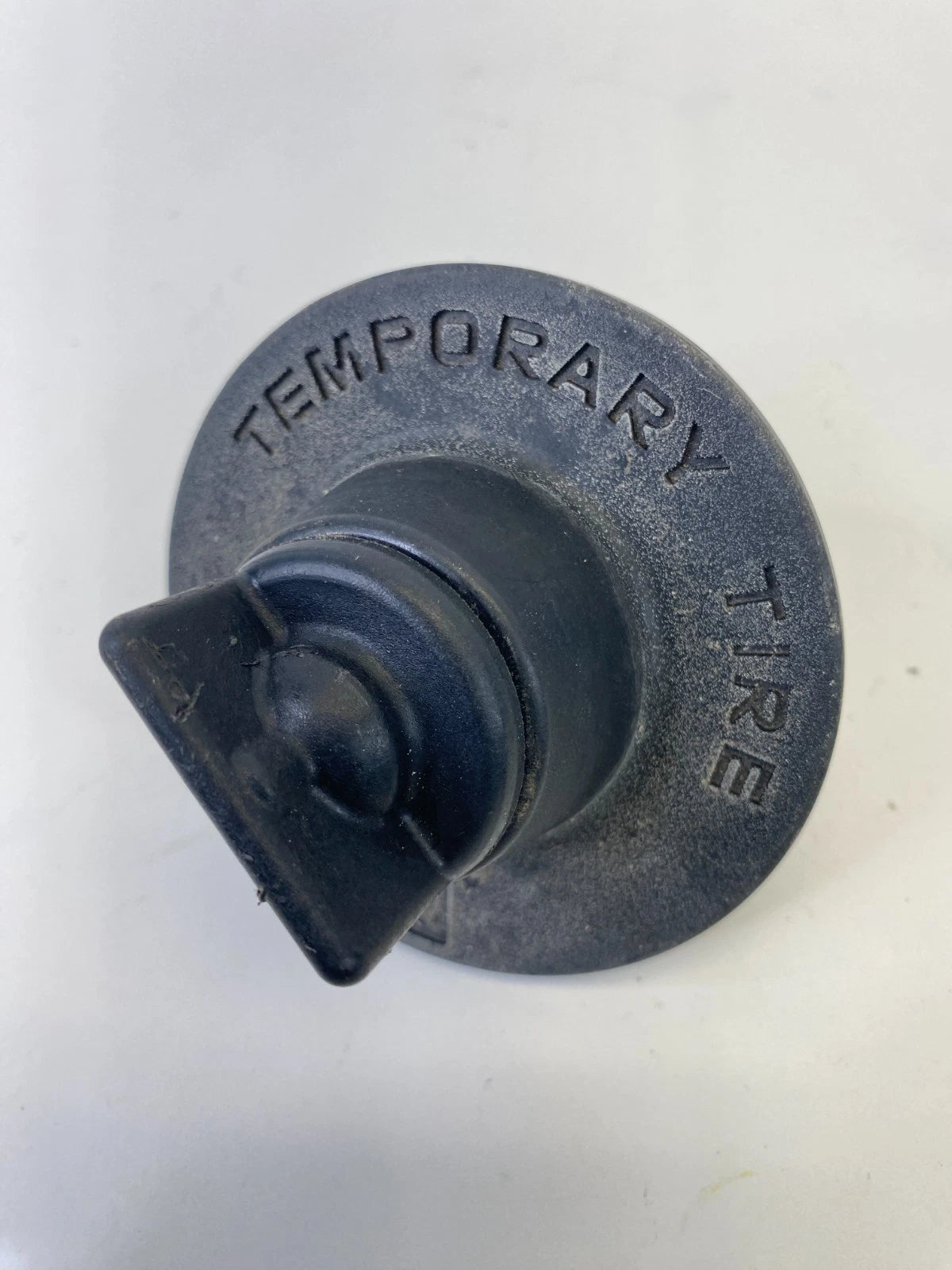 2007-2011 HONDA CR-V SPARE TIRE HOLDER MOUNTING BOLT NUT TEMPORARY TIRE UNIT OEM