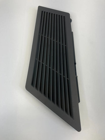 04-10 BMW X3 REAR TRUNK LEFT SIDE INTERIOR BOOT VENT GRILLE TRIM BEZEL 3-411-753