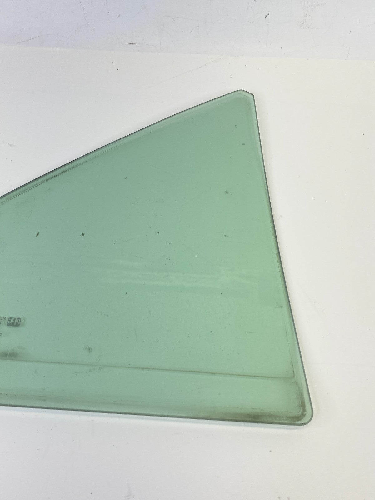 2009 2010 Hyundai Sonata Rear Left Side Quarter Vent Window Glass Fixed OEM