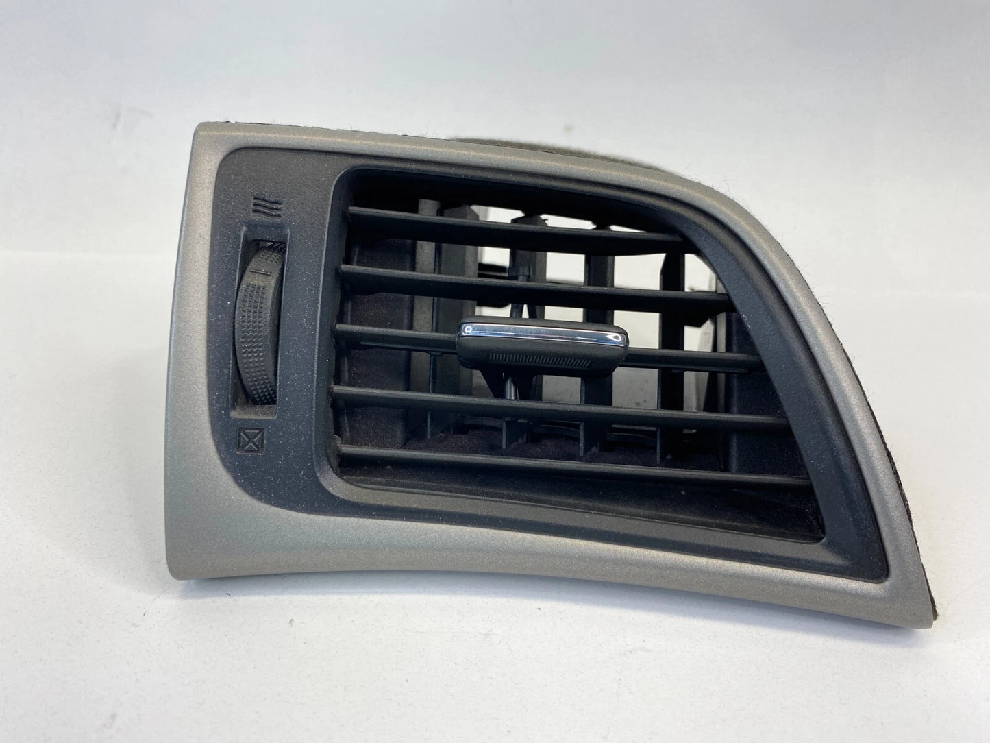 2013-2015 NISSAN SENTRA LEFT DRIVER SIDE A/C DASH AIR VENT GRILLE DUCT OUTLET