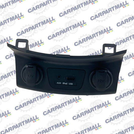 2013-2017 Hyundai Elantra GT Center Dash Auxiliary USB Jack W/ Trim Bezel Assy