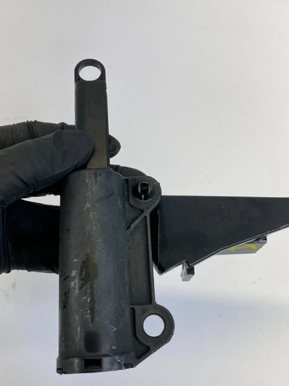 2004-2009 TOYOTA PRIUS GLOVE BOX DOOR DAMPER STOPPER PLATE OEM 55512-47020