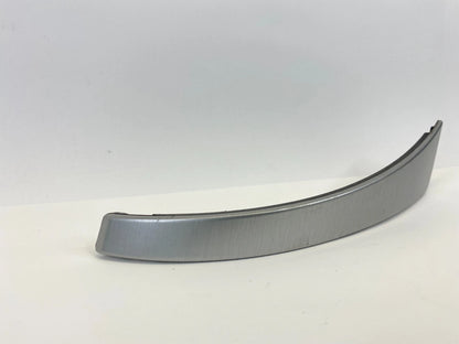 10-12 GMC ACADIA REAR RIGHT SIDE INTERIOR DOOR PULL HANDLE TRIM BEZEL 25801075