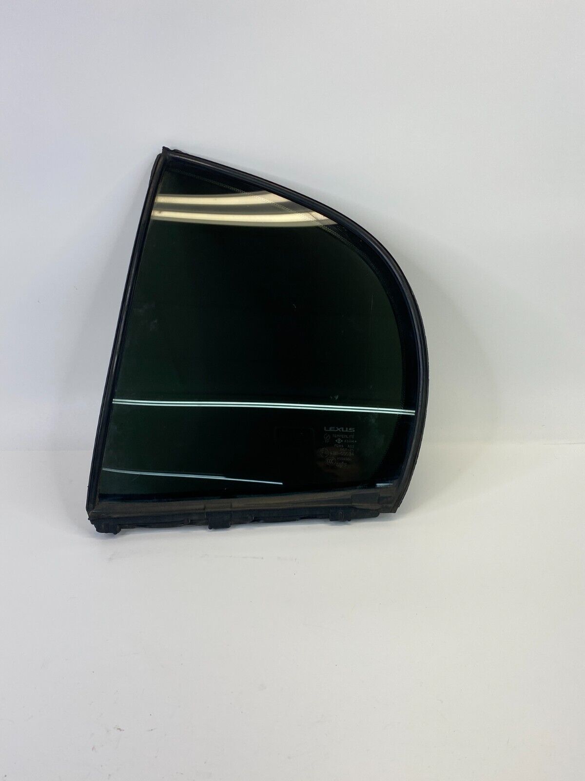 1998-2005 Lexus GS300 Rear Left Side Door Vent Quarter Window Glass 68189-30100