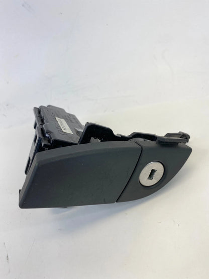 13-16 HYUNDAI SANTA FE GLOVE BOX COMPARTMENT LATCH LOCK HANDLE 84542-2W000 OEM