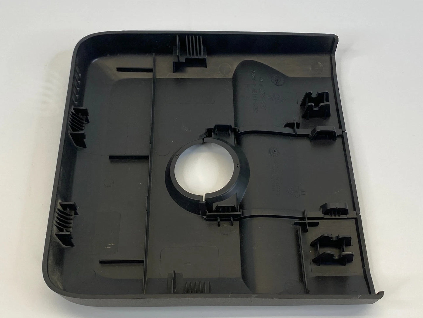2012-2017 GMC TERRAIN WINDSHIELD SENSOR MOUNT BRACKET COVER 22878482 OEM
