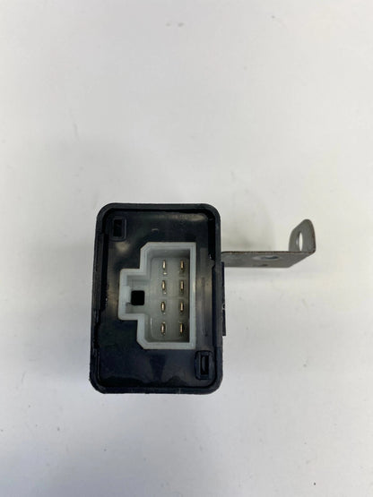 1990-1995 SUBARU LEGACY SEAT BELT WARNING TIMER CONTROL MODULE 88013-AA030 OEM