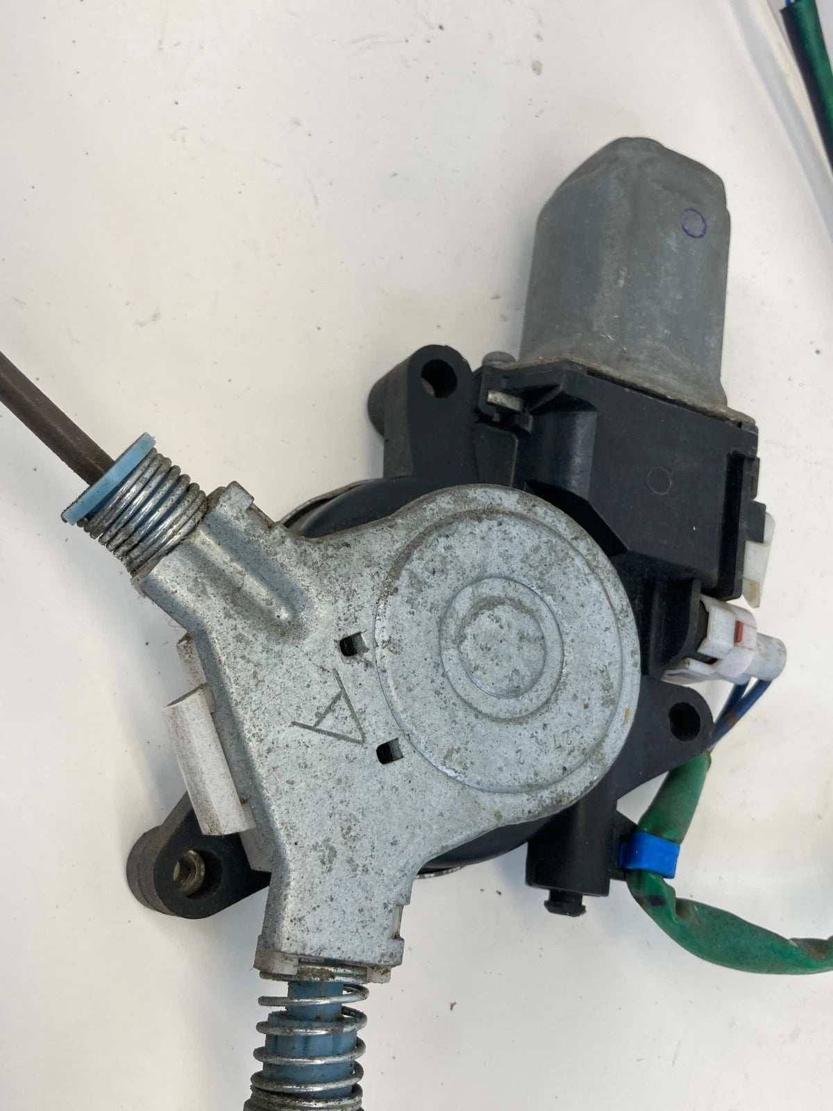 2001-2005 HONDA CIVIC SEDAN FRONT RIGHT SIDE POWER WINDOW MOTOR REGULATOR OEM