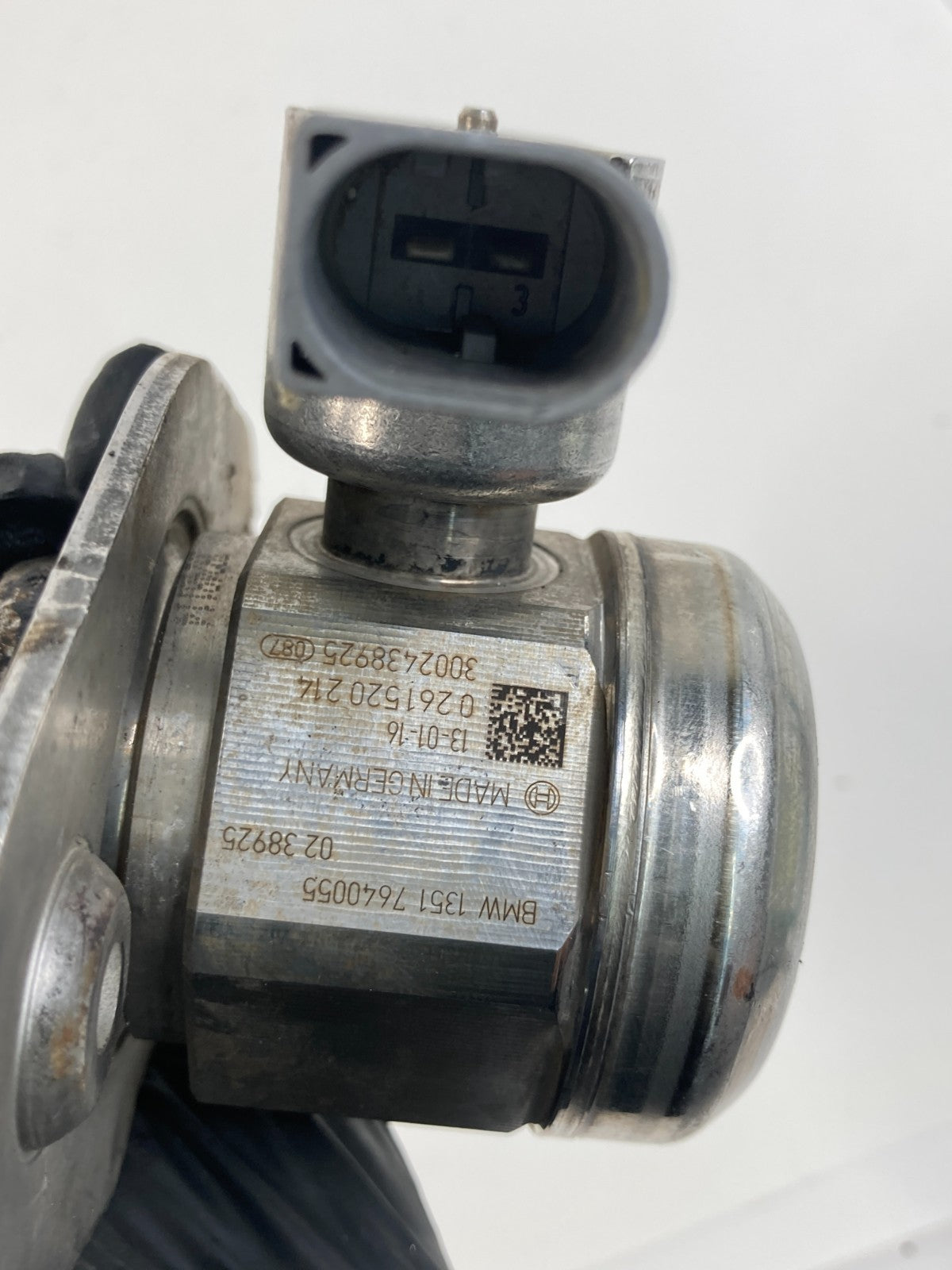 2012 2013 BMW 328i 2013 328i xDrive High Pressure Fuel Pump 1351-7640055 OEM