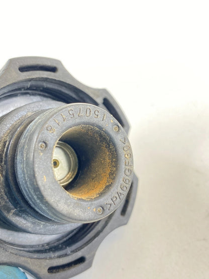 1999-2005 PONTIAC GRAND AM COOLANT RADIATOR OVERFLOW RESERVOIR CAP LID 15075118