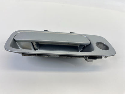 2000-2004 Toyota Avalon Front Left Driver Exterior Outer Door Handle Assembly
