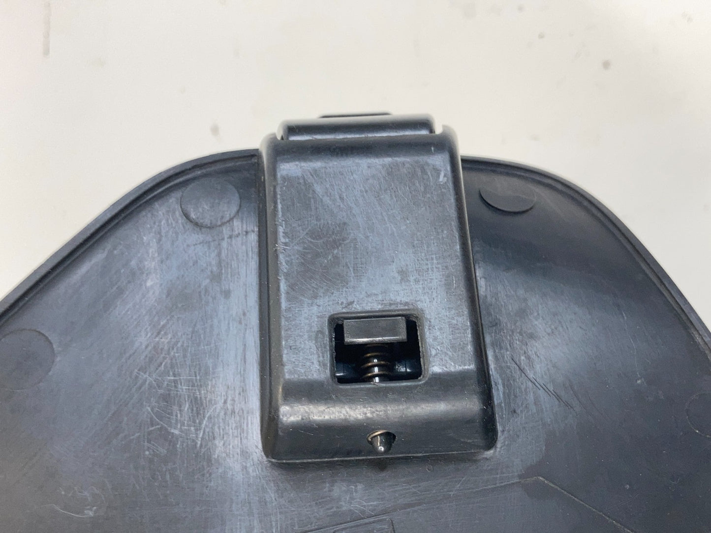 2012-2015 Chevrolet Captiva Sport 2.4L L4 Dash Fuse Box Cover Trim Panel