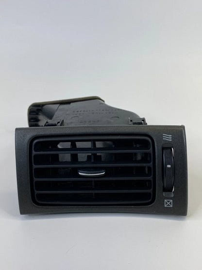 2002 2003 LEXUS ES300 DASH RIGHT A/C AIR VENT GRILLE OUTER OUTLET 55670-33120
