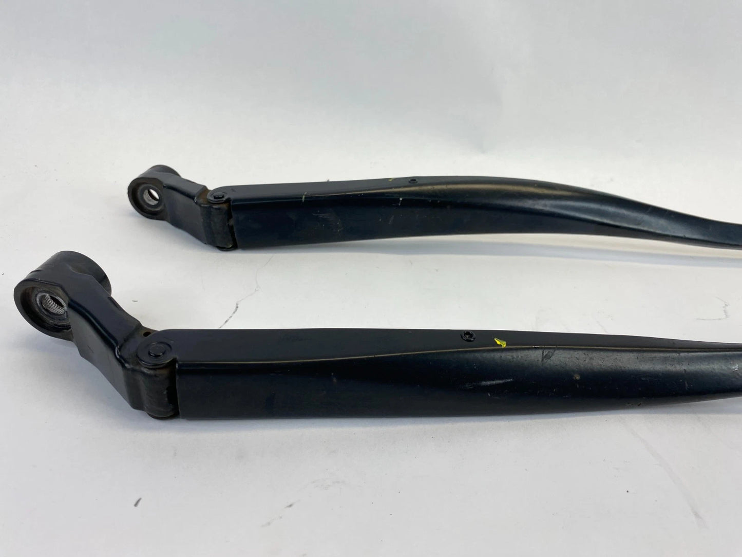 2006-2013 LEXUS IS250 IS350 FRONT WINDSHIELD WIPER ARM LEFT AND RIGHT PAIR SET
