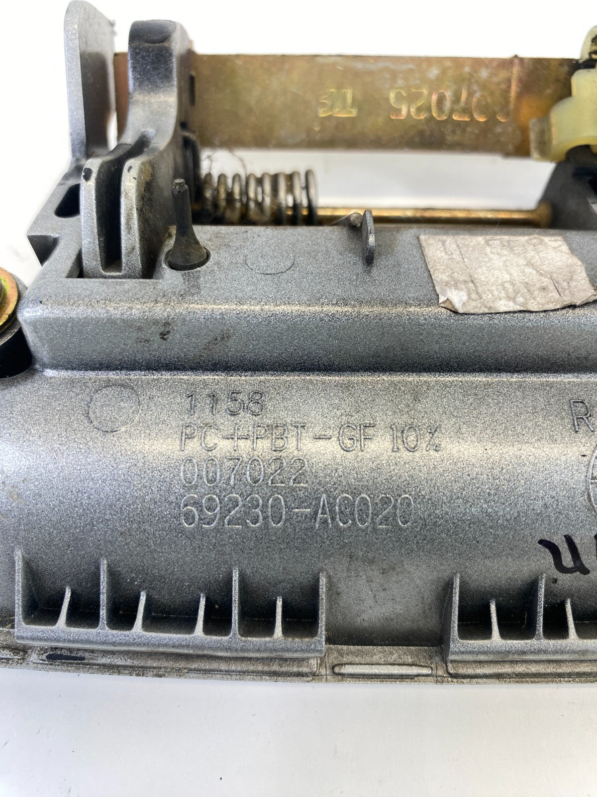 2000-2004 Toyota Avalon Rear Right Back Exterior Outer Door Handle Assembly