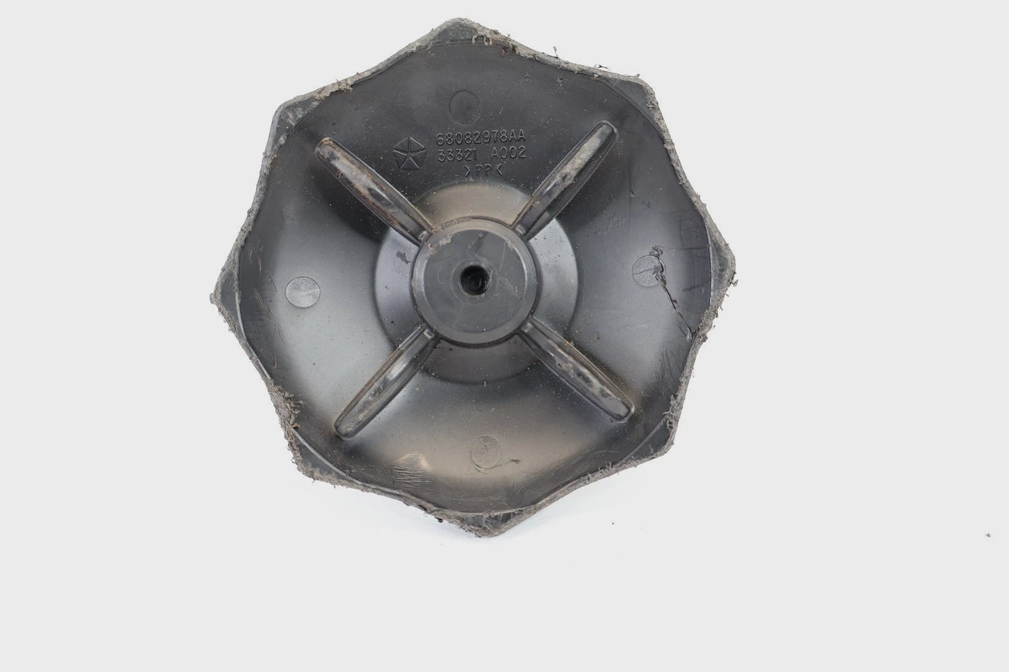 2011-2022 GRAND CHEROKEE SPARE TIRE WHEEL HOLD DOWN BOLT RETAINER 68082978AA OEM