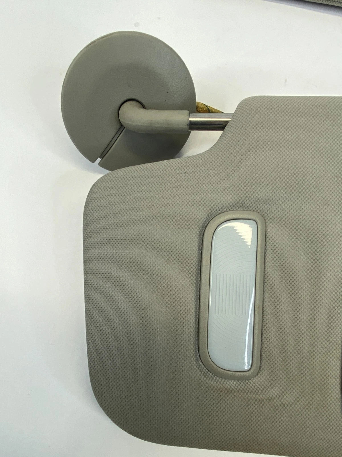 2009-2017 TRAVERSE 2008-2017 ENCLAVE LEFT AND RIGHT SUNVISOR SUN VISOR SET OEM