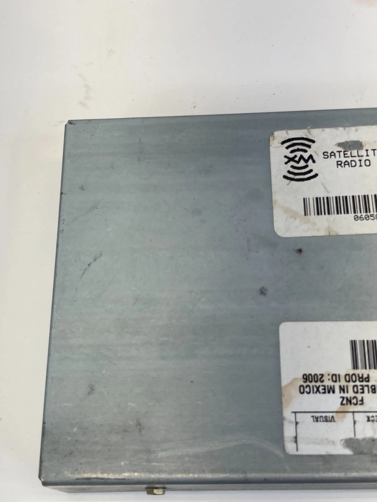 2007-2014 GMC YUKON XM SATELLITE RADIO RECEIVER CONTROL MODULE 28034661 OEM