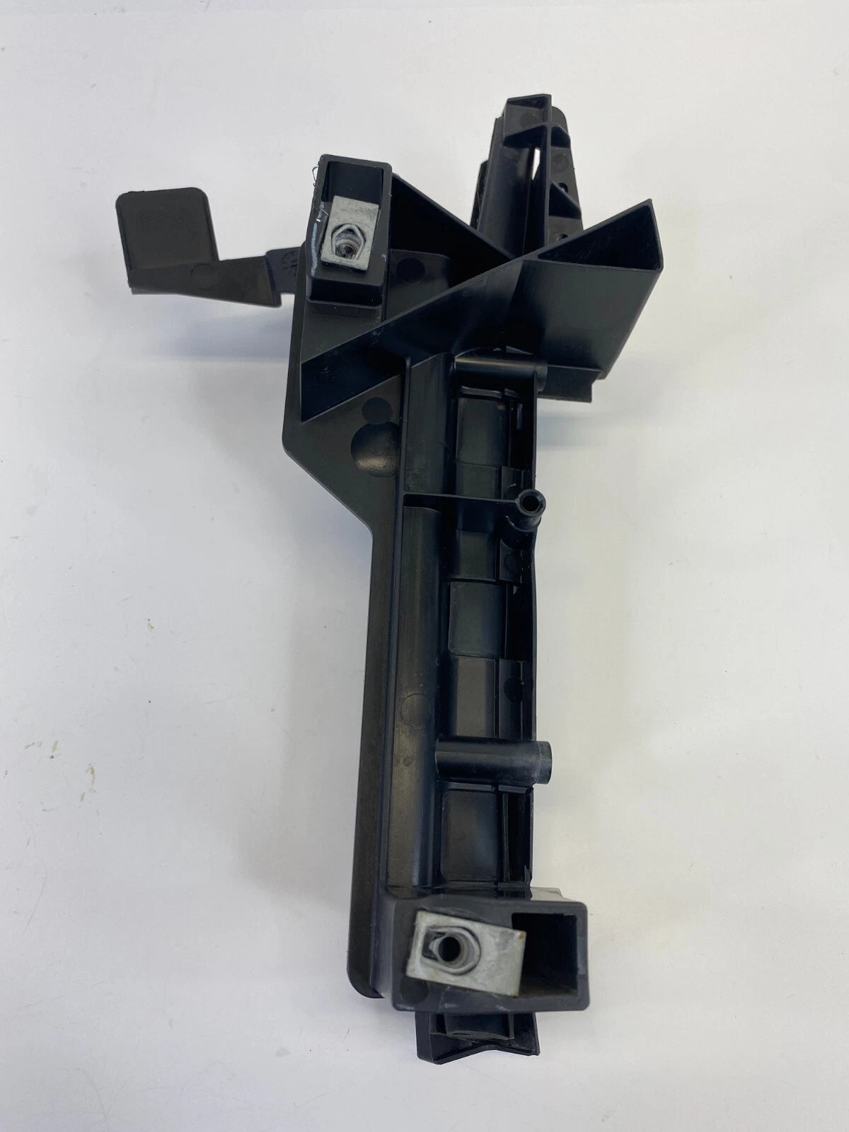 2013-2018 FORD FUSION PASSENGER SIDE DOOR LOCK ACTUATOR BRACKET DS73-F21978-AA