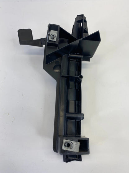 2013-2018 FORD FUSION PASSENGER SIDE DOOR LOCK ACTUATOR BRACKET DS73-F21978-AA