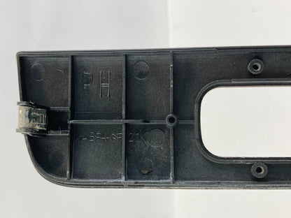2001 2002 2003 LEXUS RX300 REAR RIGHT SIDE BACK DOOR WINDOW SWITCH BEZEL TRIM