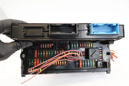 2012-2016 BMW 528i 2.0L L4 FRONT POWER FUSE DISTRIBUTION BOX MODULE OEM