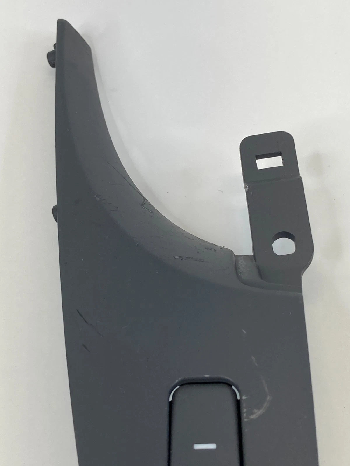 2011-2014 HYUNDAI SONATA REAR RIGHT SIDE DOOR WINDOW CONTROL SWITCH W/ BEZEL OEM