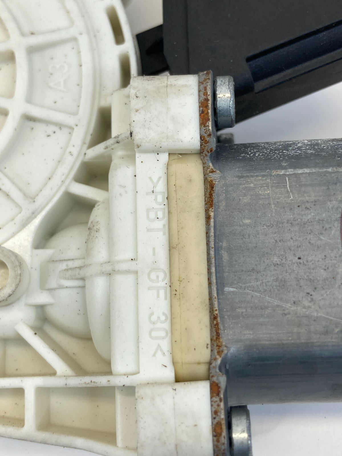 2004-2007 BMW 525i 530i Sedan Rear Right Side Power Door Window Motor OEM