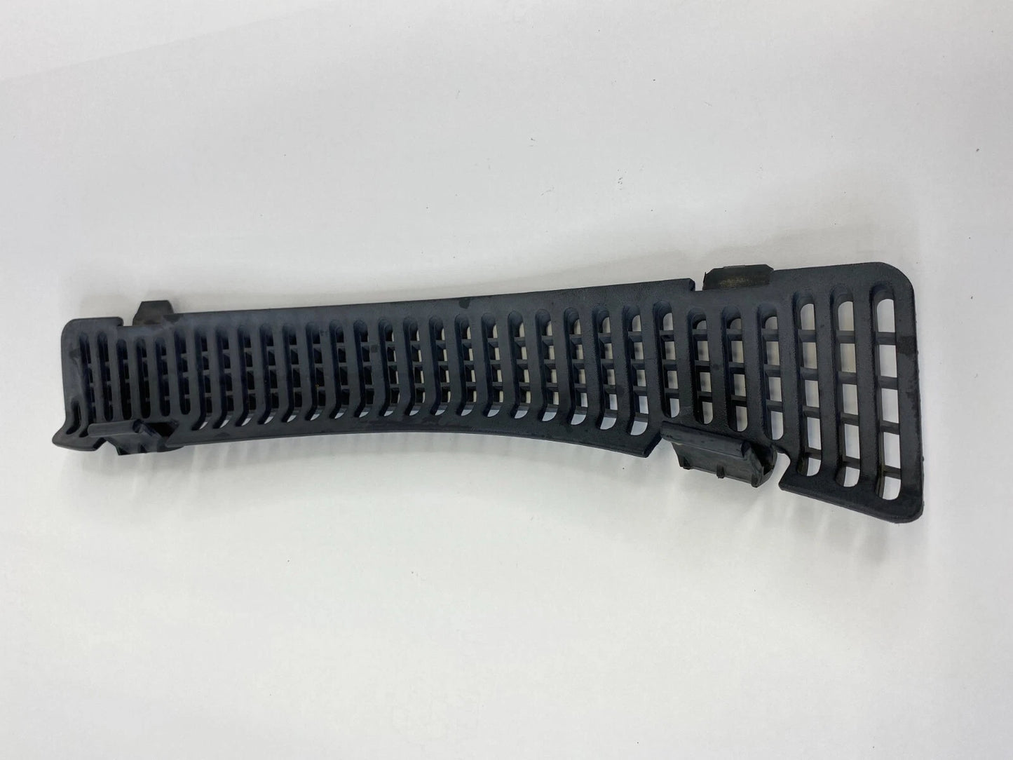 2006-2010 DODGE CHARGER SEDAN FRONT PANEL SCREEN COWL TOP PANEL GRILL GRILLE OEM