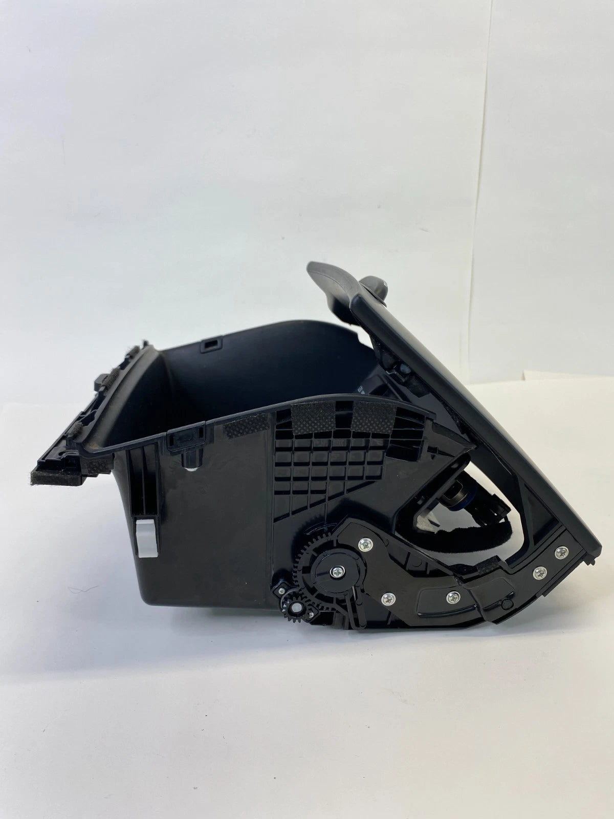 16 17 18 KIA SORENTO CENTER CONSOLE STORAGE TRIM TRAY W/ CHARGERS AUX & USB OEM