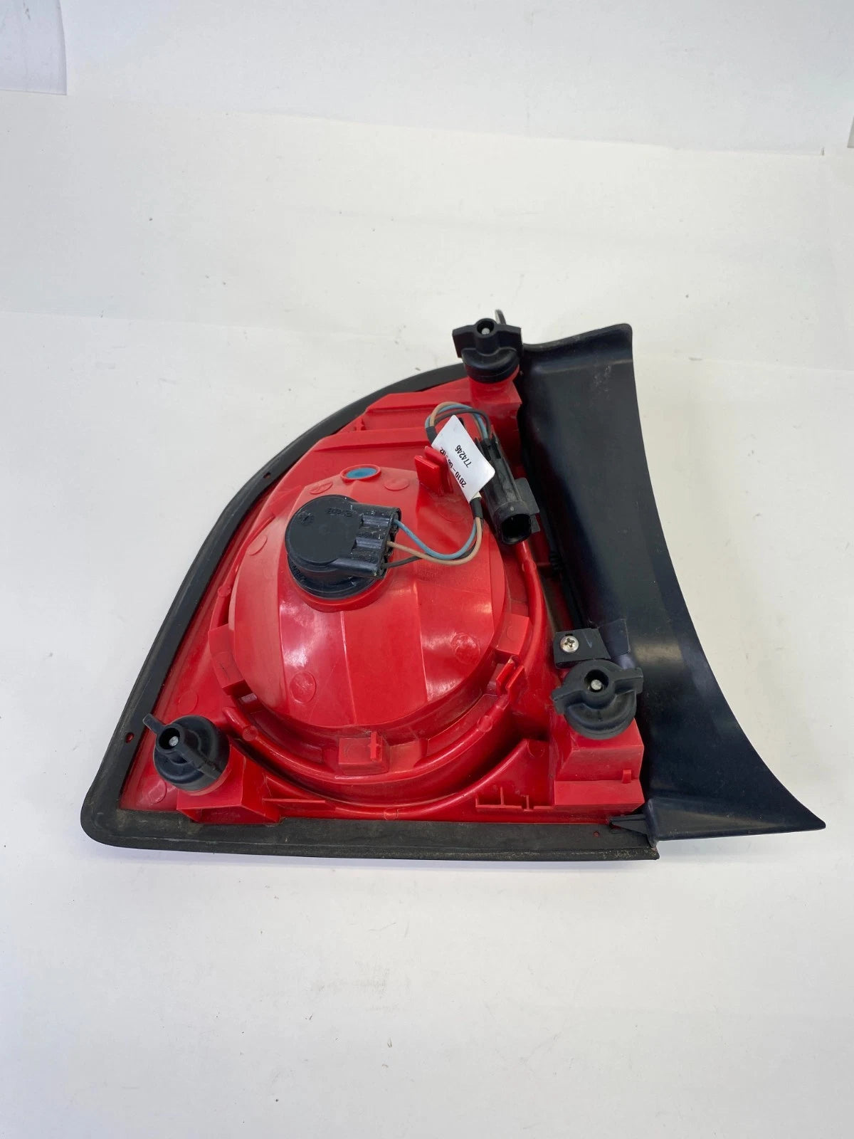 2008-2012 CHEVROLET MALIBU REAR RIGHT PASSENGER SIDE TAIL LAMP ASSY 20914364 OEM