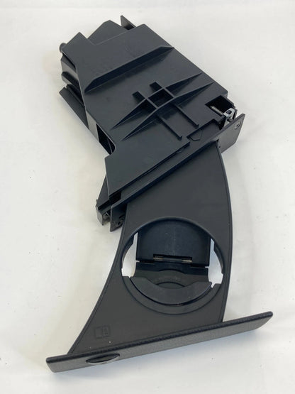 04-07 BMW 525I 530I DASH LEFT DRIVER INSERT CUP HOLDER CUPHOLDER 51457063409 OEM