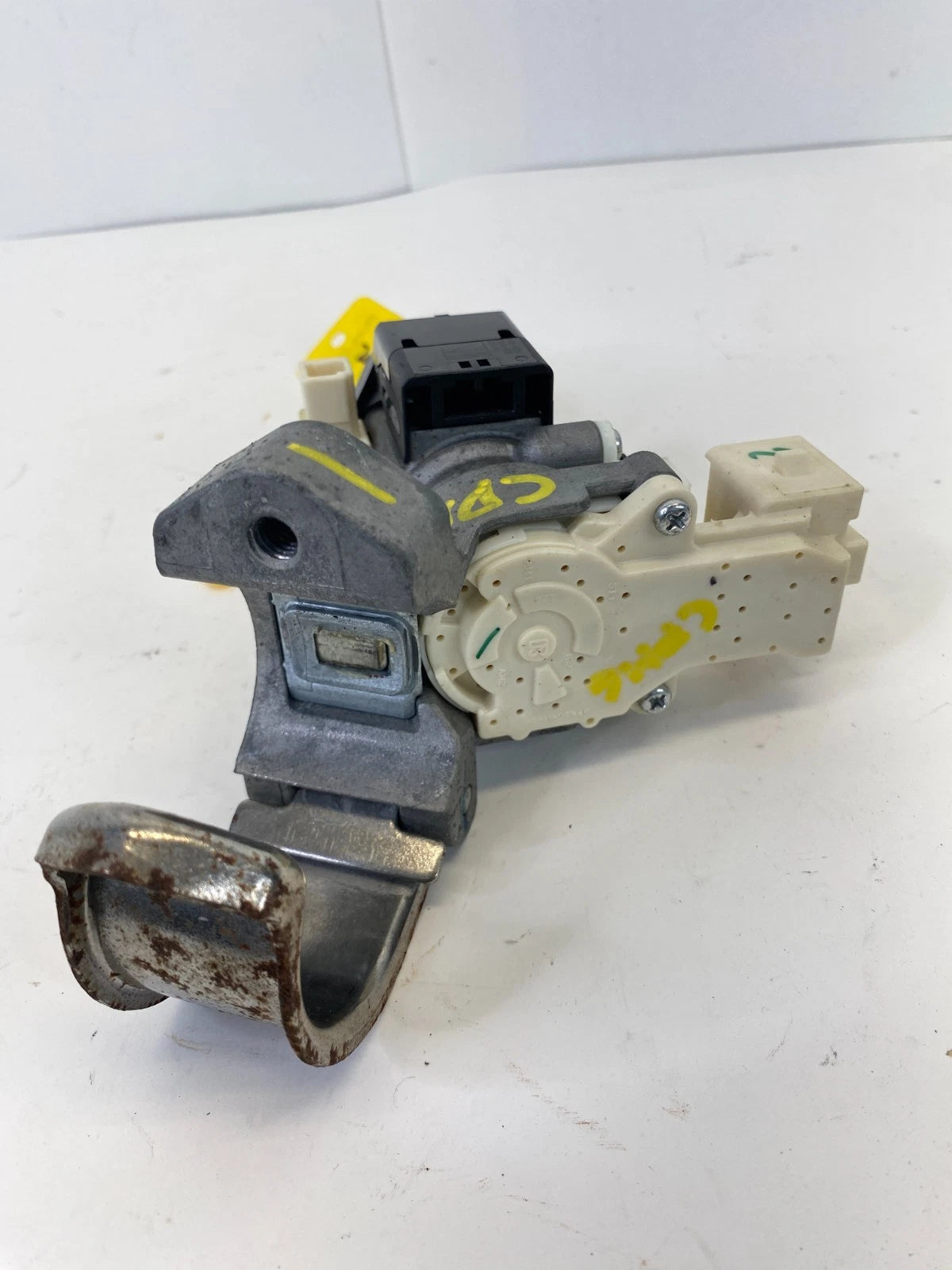 2014-2019 TOYOTA COROLLA IGNITION LOCK CYLINDER SWITCH WITH KEYS OEM 89782-02020