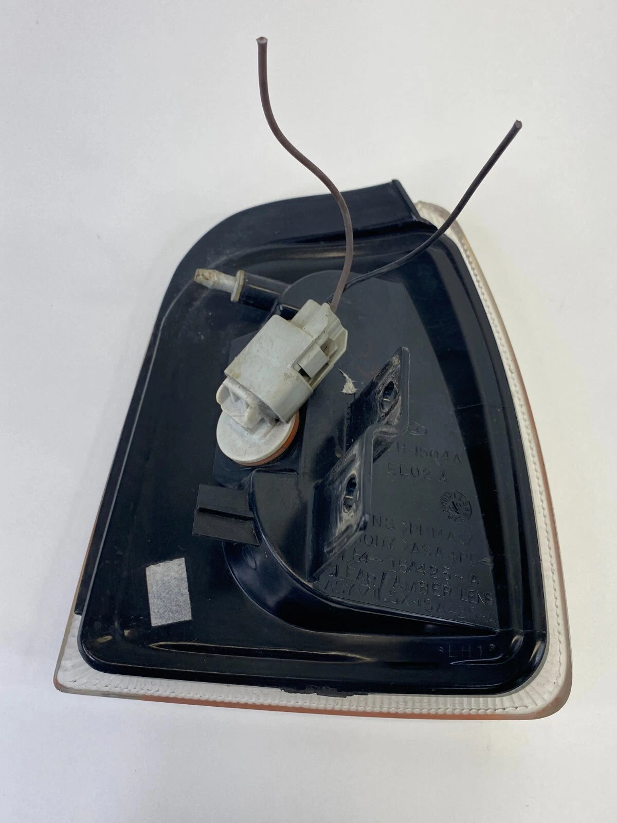 06-11 FORD RANGER FRONT LEFT DRIVER SIDE TURN SIGNAL LIGHT LAMP 1L5X-15A425-A