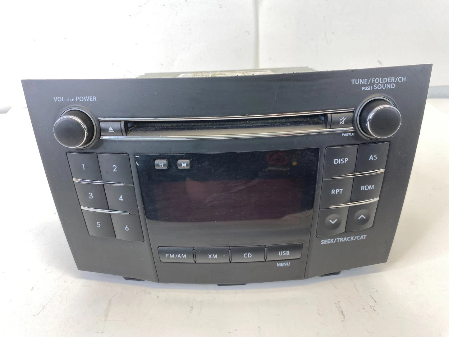 2010-2013 SUZUKI KIZASHI RADIO RECEPTOR AM FM CD ASSEMBLY OEM 39101-57L01