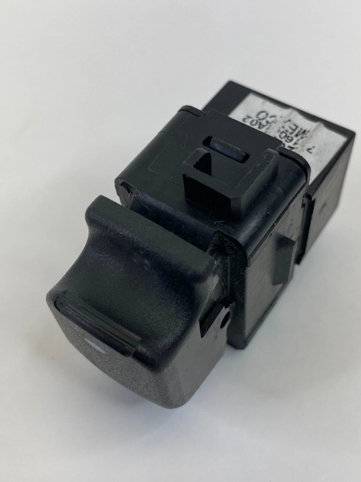 2005-2010 PONTIAC G6 REAR RIGHT SIDE DOOR POWER WINDOW CONTROL SWITCH BUTTON