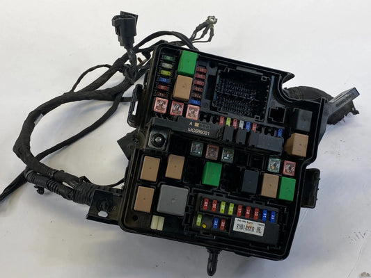 2014 2015 KIA SORENTO 3.3L ENGINE FUSE BOX RELAY JUNCTION MODULE OEM 91950-2W010