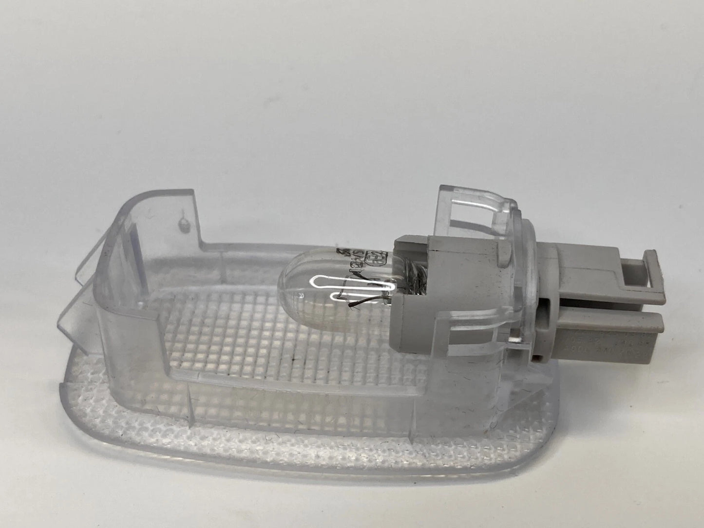2012 13 14 15 2016 MERCEDES-BENZ E350 INTERIOR INNER COURTESY LIGHT LAMP ASSY