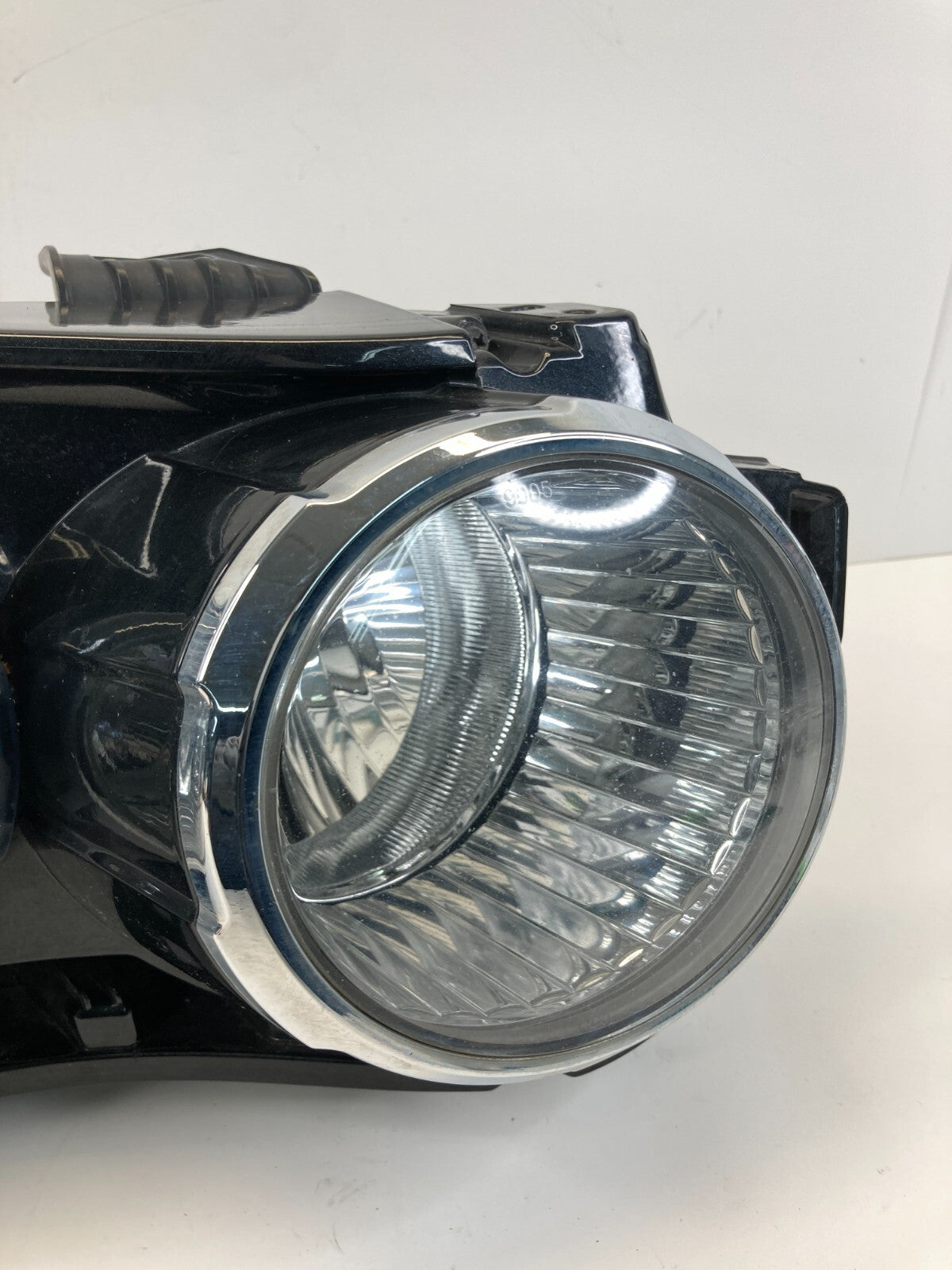 12-16 Chevrolet Sonic Front Right Passenger Side Headlight Lamp Halogen 42390434