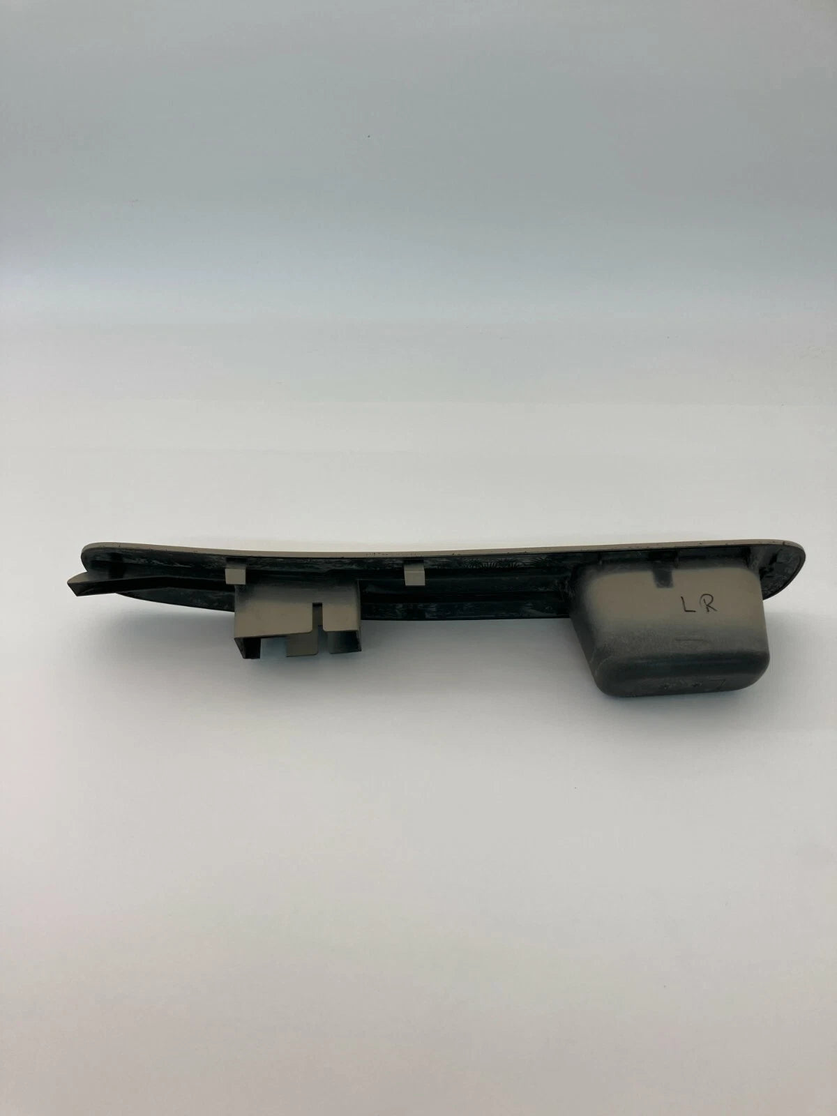 2000-2004 TOYOTA AVALON REAR LEFT SIDE DOOR POWER WINDOW SWITCH BEZEL ASSEMBLY
