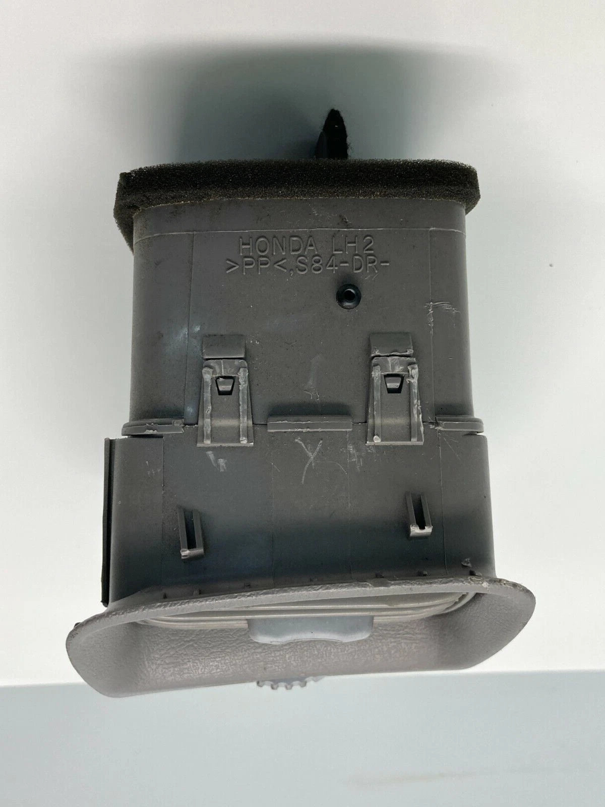 1998-2002 HONDA ACCORD SE SEDAN LEFT DRIVER DASH HEAT A/C AIR VENT OUTLET GRILL