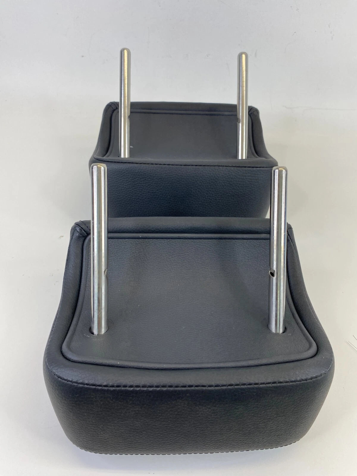 2009-2012 VOLKSWAGEN CC REAR SEAT HEADREST HEAD REST LEFT & RIGHT PAIR SET OEM